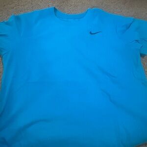Men Nike Dri-Fit Tee SZ S Turquoise